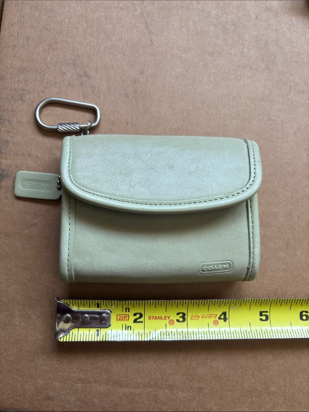 Coach multifunction wallet coin purse keychain rare pistachio leather EUC VTG - Picture 12 of 12